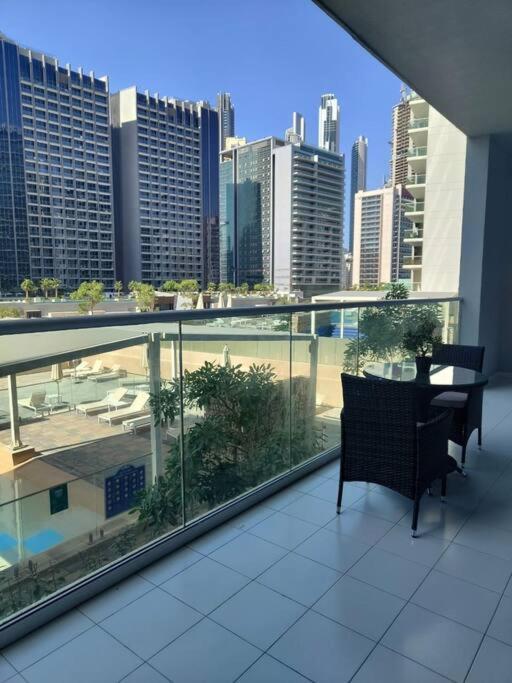 Cozy 2br Damac Vera Business Bay Apartment *